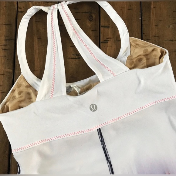 Lululemon Scoop Me Up White Deep Indigo Mirage Tank Sz 6 NWOT - Picture 9 of 12